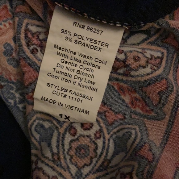 Boho Top - Picture 5 of 5